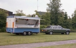 De frietwagen van Rein van Waayenburg.